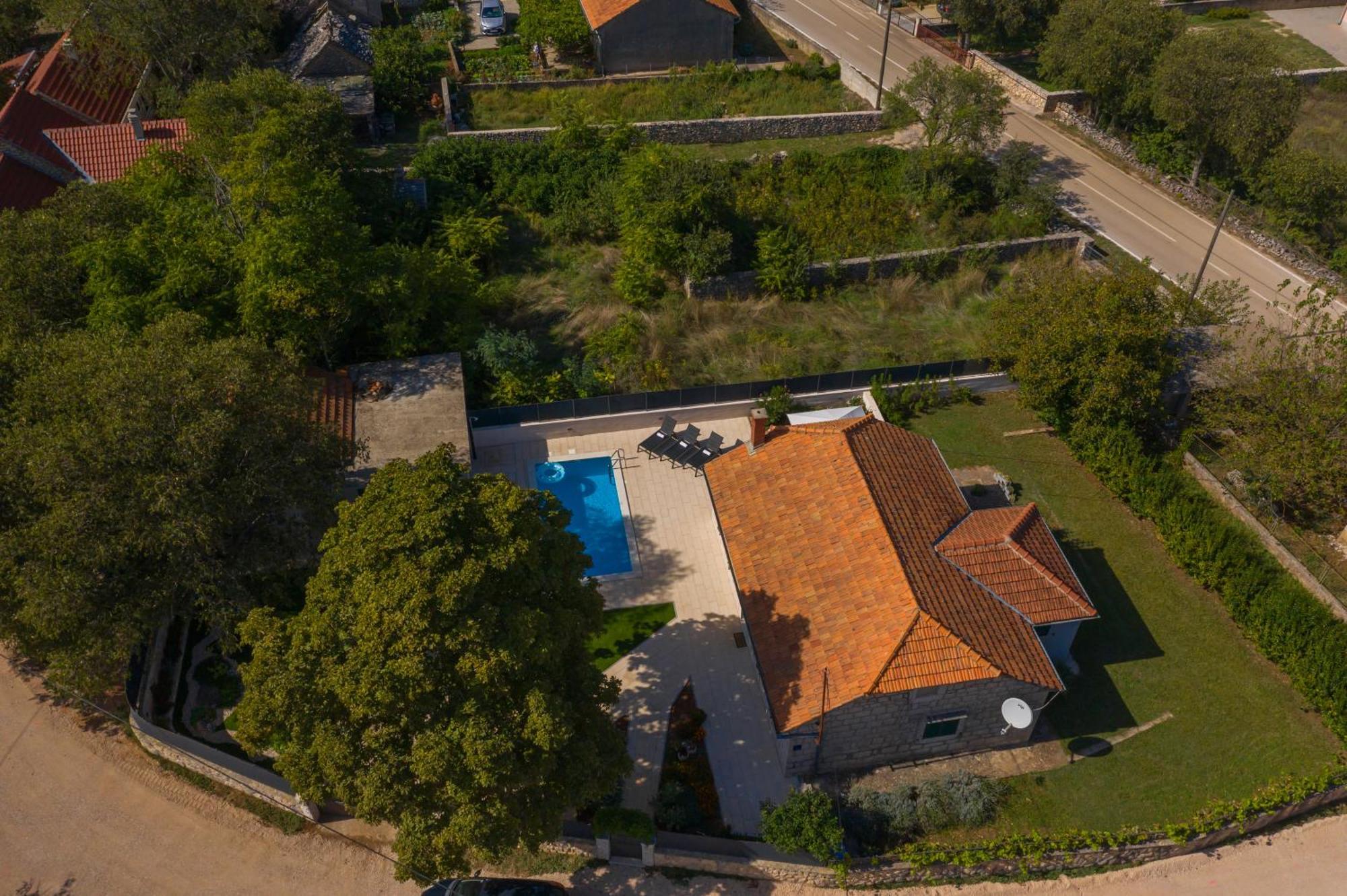 Experience Village Life - Jokini Dvori With Private Pool Pakovo Selo エクステリア 写真